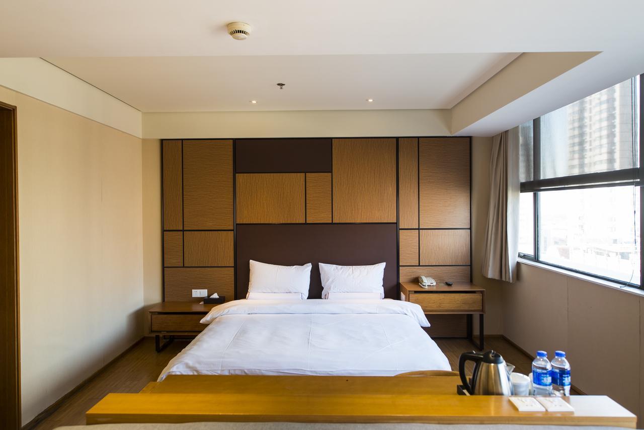 JI Hotel Chengdu Jiuyanqiao Bagian luar foto