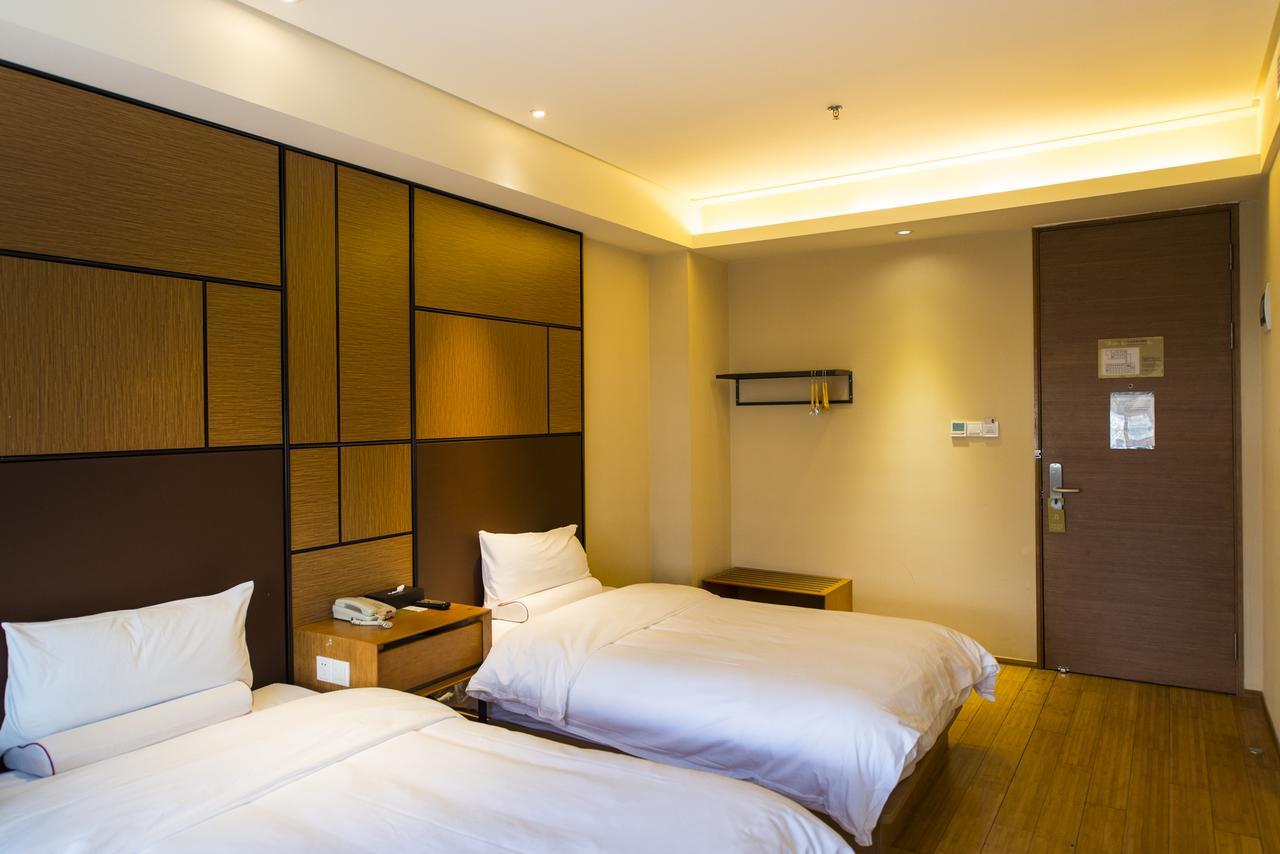 JI Hotel Chengdu Jiuyanqiao Bagian luar foto