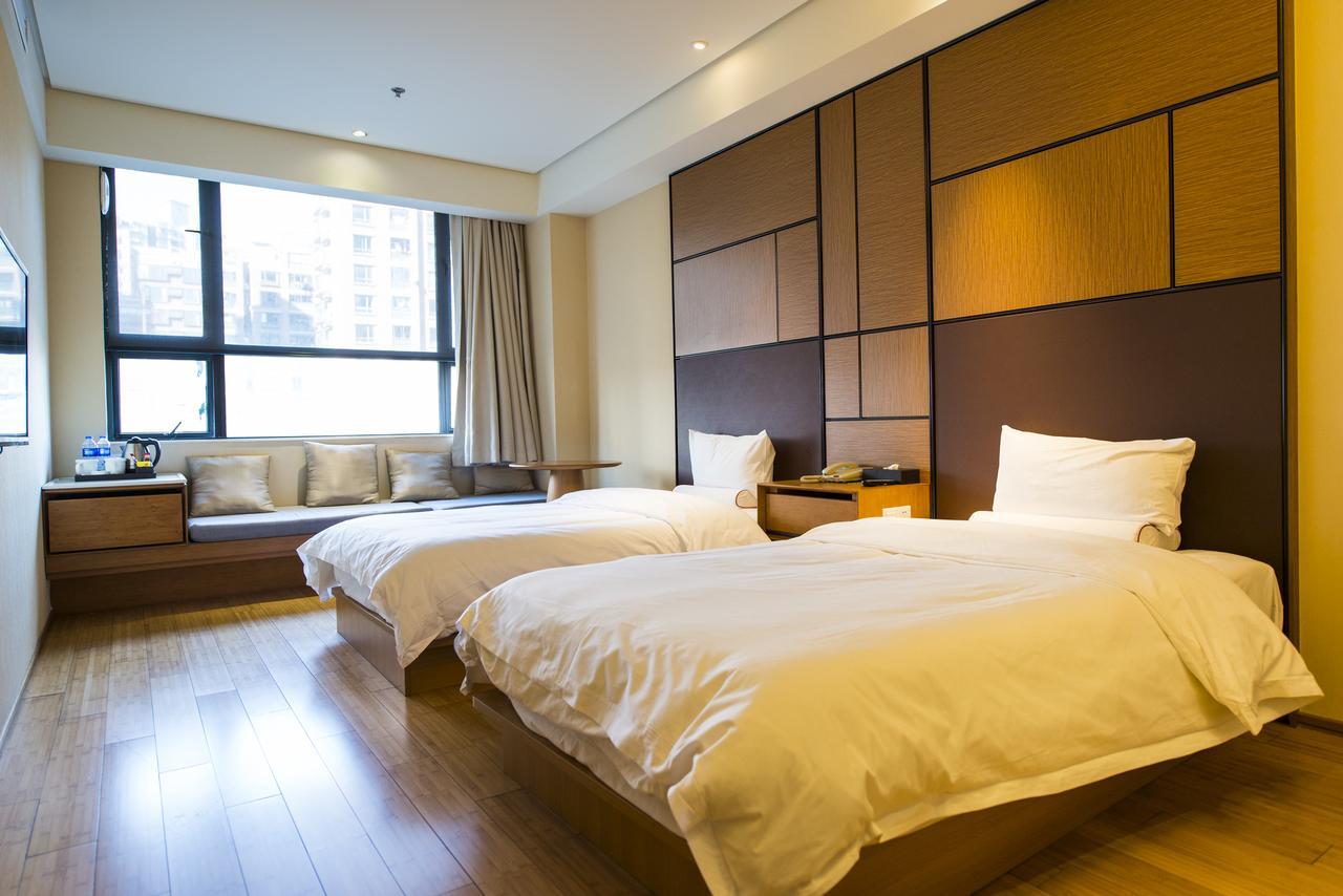 JI Hotel Chengdu Jiuyanqiao Bagian luar foto
